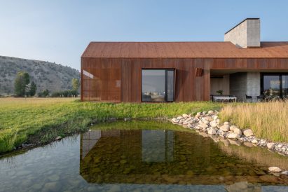 Dogtrot Residence in Jackson Hole, Wyoming by Carney Logan Burke