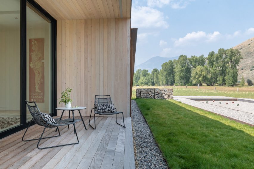 Dogtrot Residence in Jackson Hole, Wyoming by Carney Logan Burke