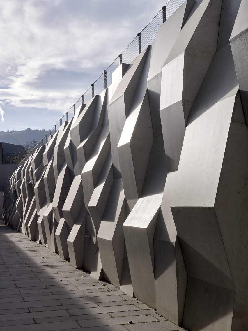 DTW by MLZD in Switzerland