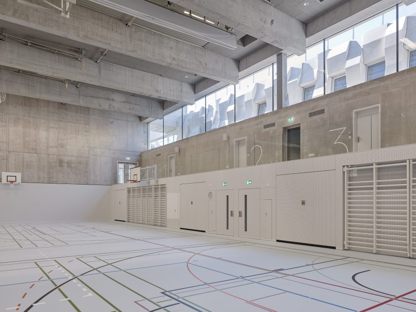 DTW by MLZD in Switzerland