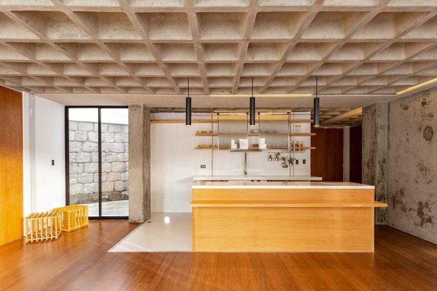 Edificio Criba in Ambato, Ecuador by Rama Estudio