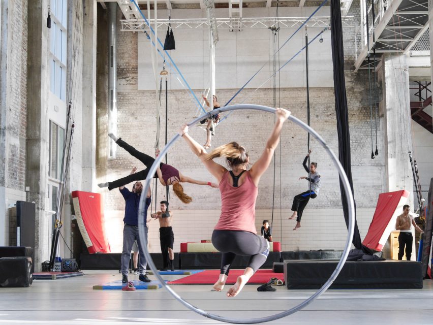ESAC Circus School by Daniel Delgoffe