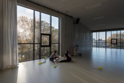 ESAC Circus School by Daniel Delgoffe