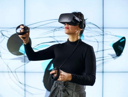 Gravity Sketch VR software now lets designers switch between 2D and 3D