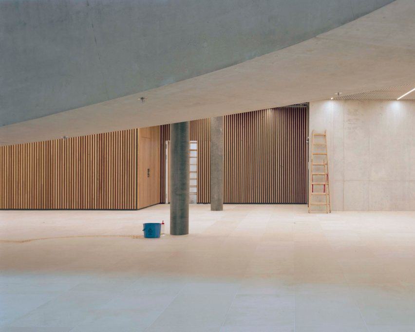Hapimag headquarters in Steinhausen, Switzerland by Hildebrand