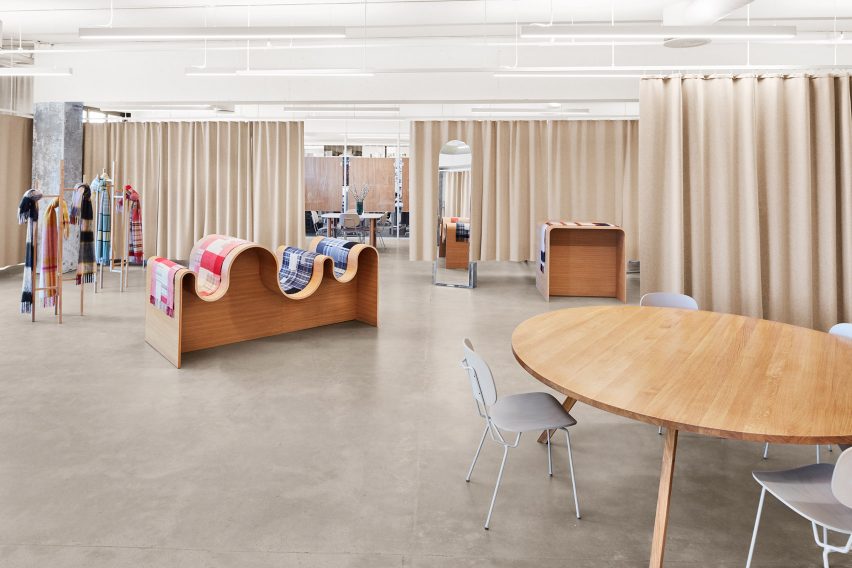 Holzweiler showroom by Snøhetta