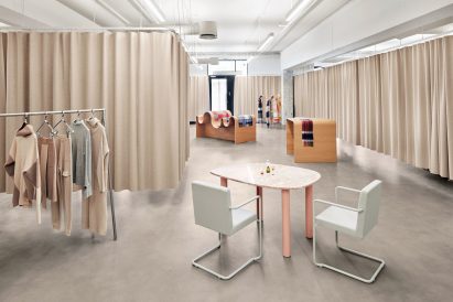 Holzweiler showroom by Snøhetta