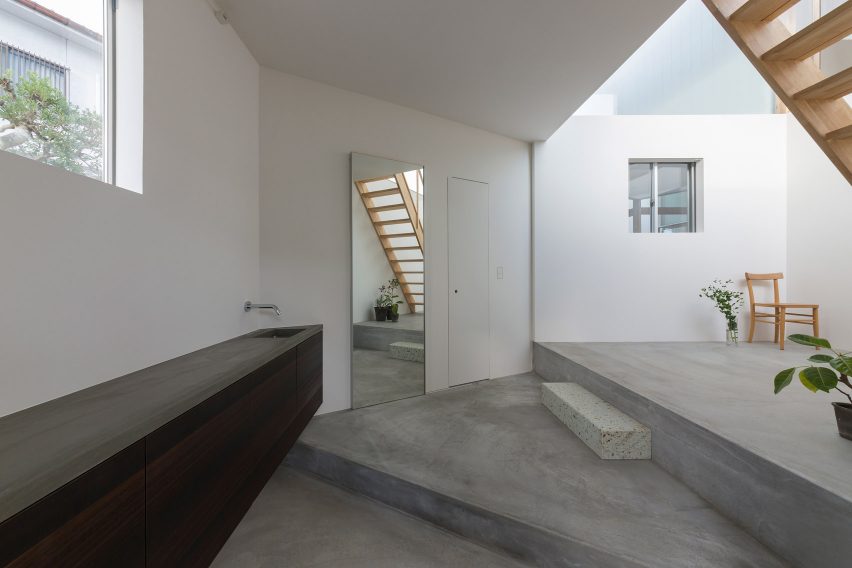 House in Hokusetsu by Tato Architects