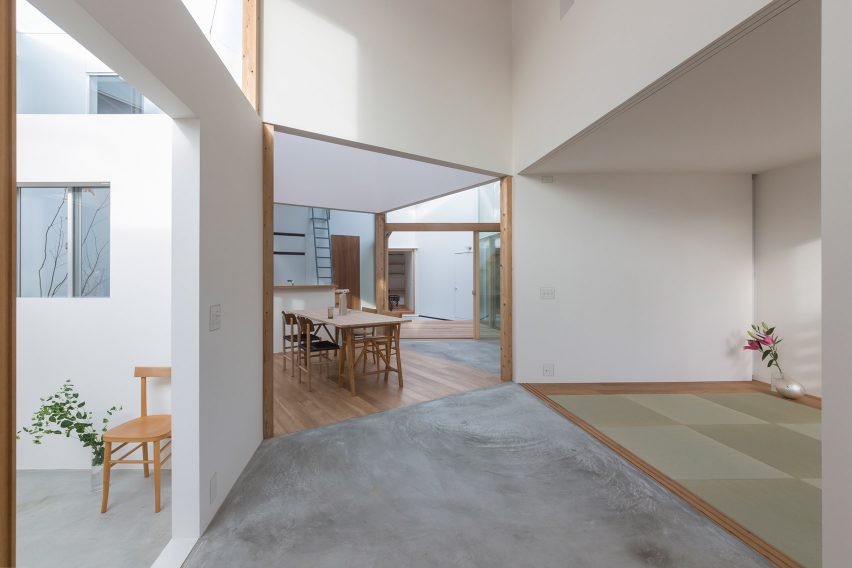 House in Hokusetsu by Tato Architects