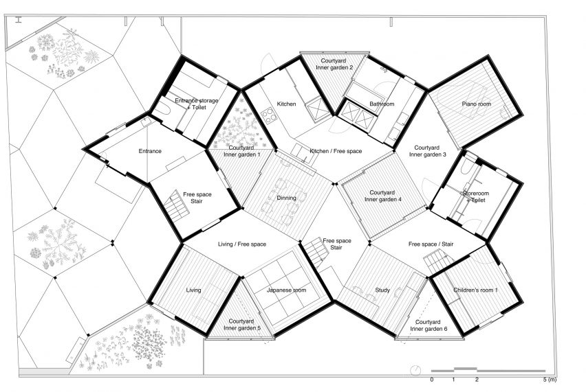 Ground floor plan of House in Hokusetsu by Tato Architects