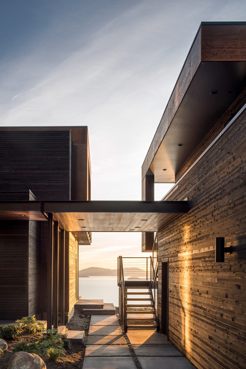 House On The Cove residence by Stephenson Design Collective in Bellingham, Washington
