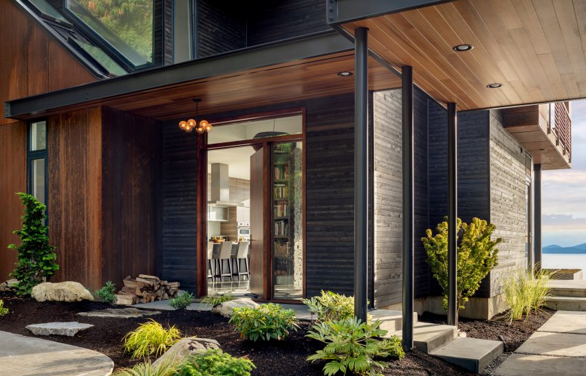 House On The Cove residence by Stephenson Design Collective in Bellingham, Washington
