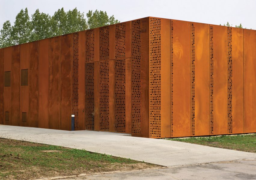 Imperial War Museum's IWM Paper Store in Duxford by Architype