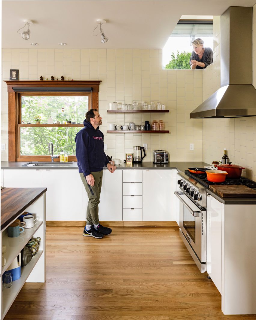 Lincoln Street Residence by Beebe Skidmore