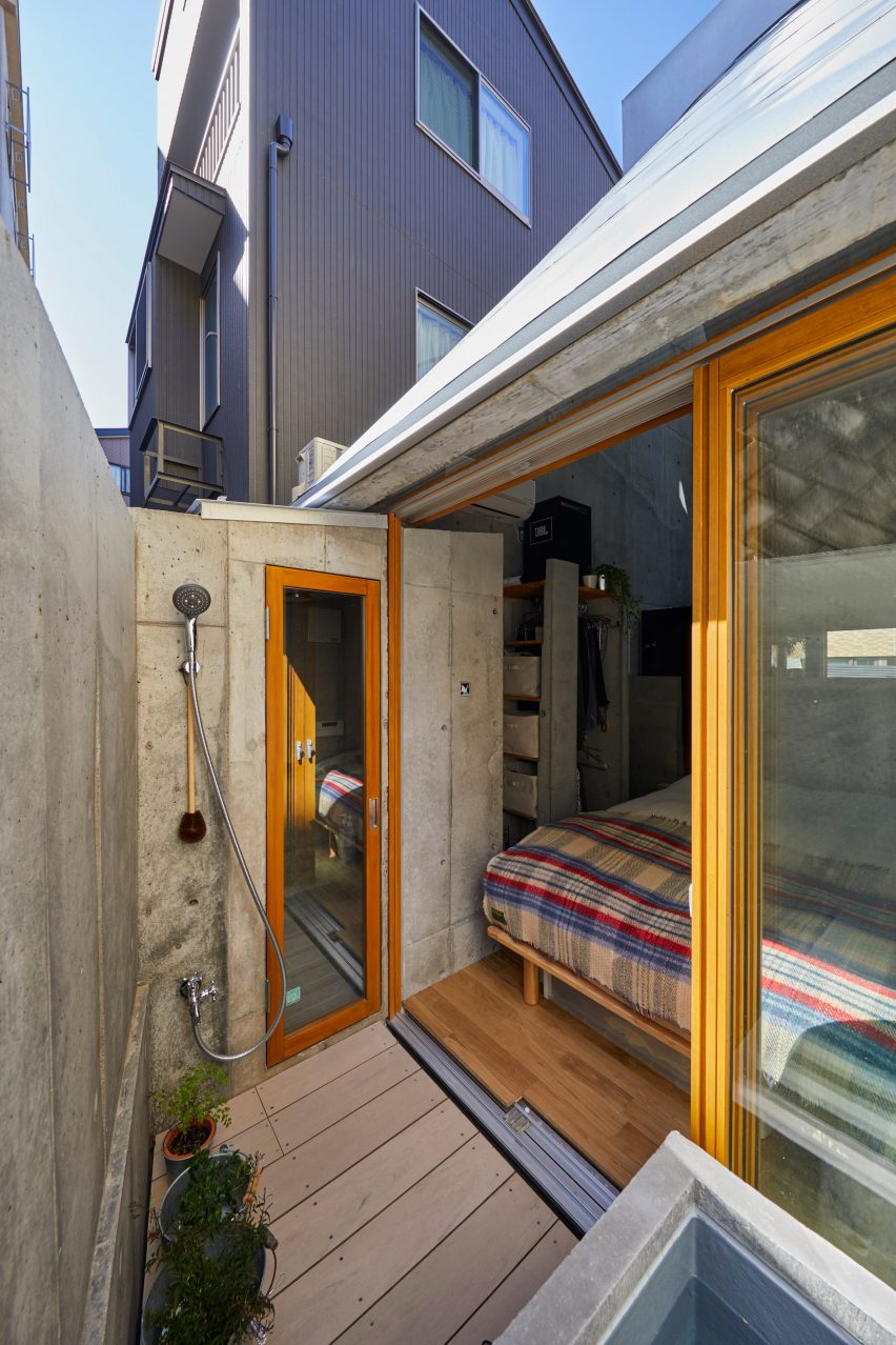 Love2 House by Takeshi Hosaka in Tokyo Japan