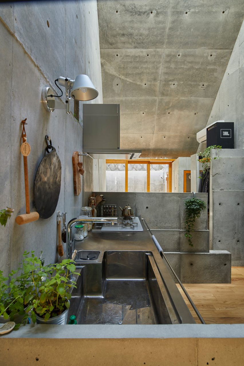 Love2 House by Takeshi Hosaka in Tokyo Japan