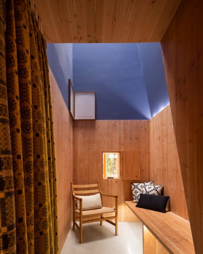 Maggie's Centre Cardiff by Dow Jones Architects