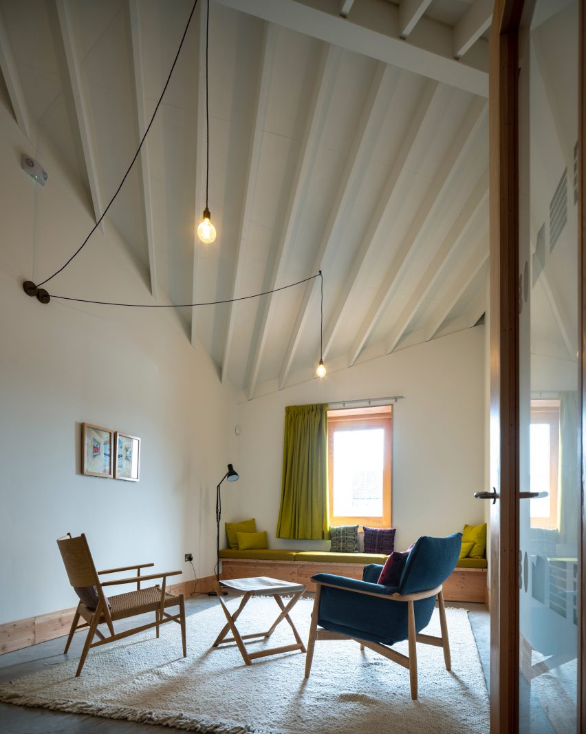 Maggie's Centre Cardiff by Dow Jones Architects