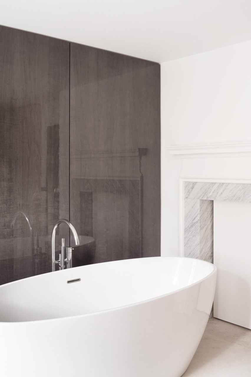 Mayfair apartment by HASA Architects
