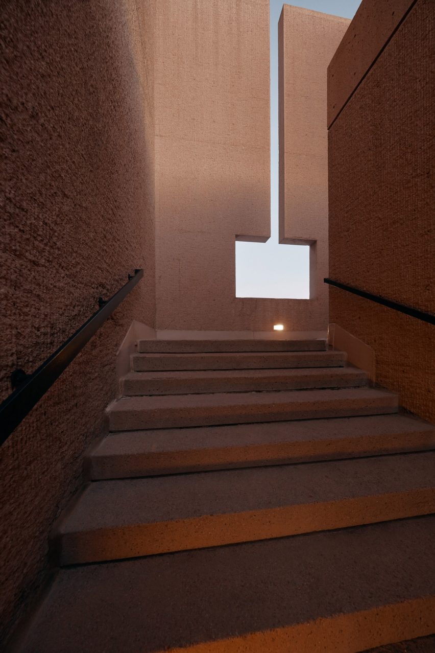 IM Pei's Mesa Lab photographed by Tom Ross