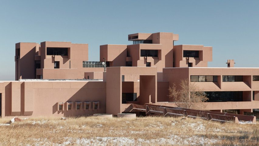 IM Pei's Mesa Lab photographed by Tom Ross
