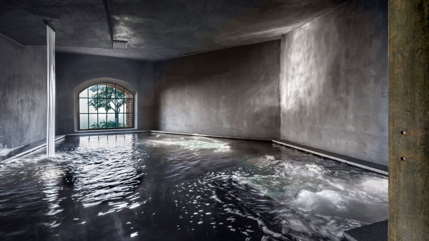 Dezeen Weekly features a Tuscan hotel built from ruins