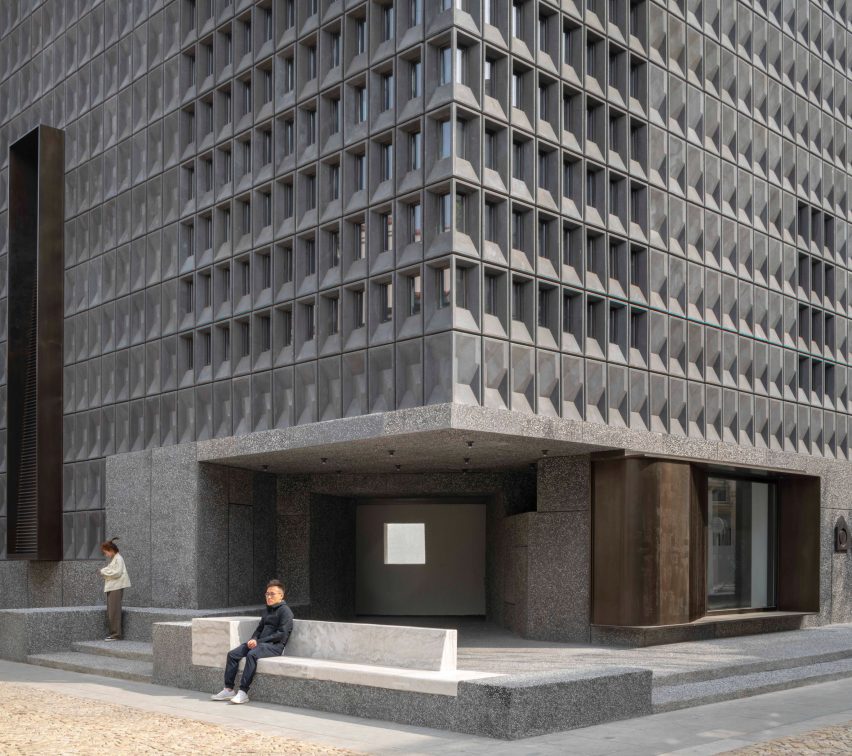 Neri&Hu reveals Aranya Art Center in Qinhuangdao