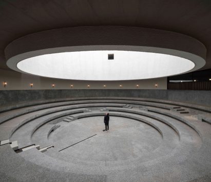 Neri&Hu reveals Aranya Art Center in Qinhuangdao