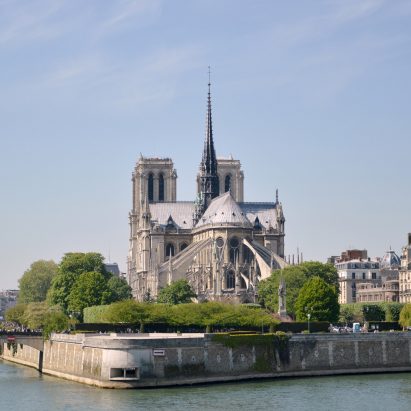 Notre-Dame restoration bill