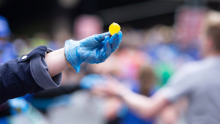 Ooho drinks capsules at London Marathon