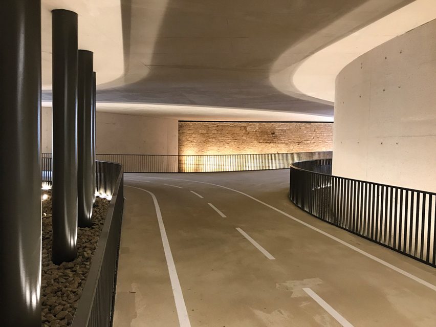 Passerelle Pont Adolphe by CBA Architects