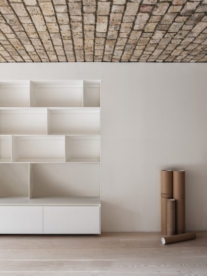 Repoussoir house extension by Con Form Architects
