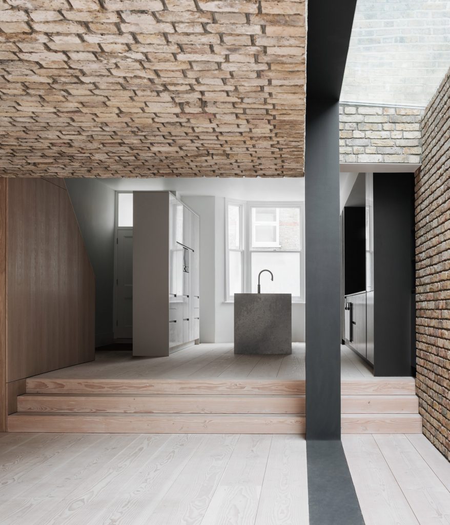 Repoussoir by Con Form Architects