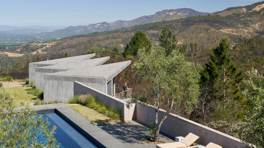 Ridge House residence by Mork Ulnes Architects in Sonoma, California