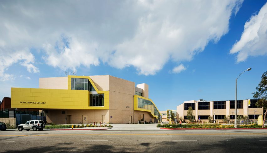 KCRW Media Center in Santa Monica by CWA