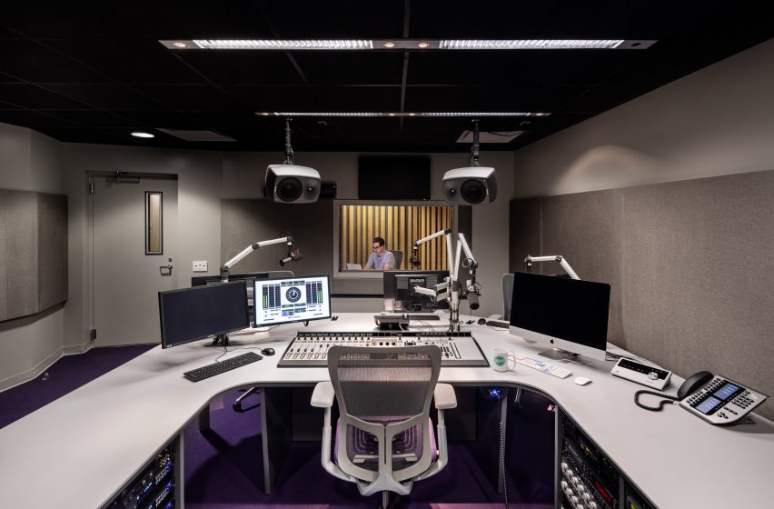 KCRW Media Center in Santa Monica by CWA