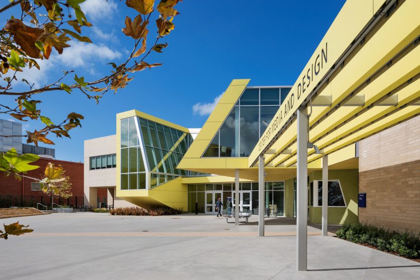 KCRW Media Center in Santa Monica by CWA