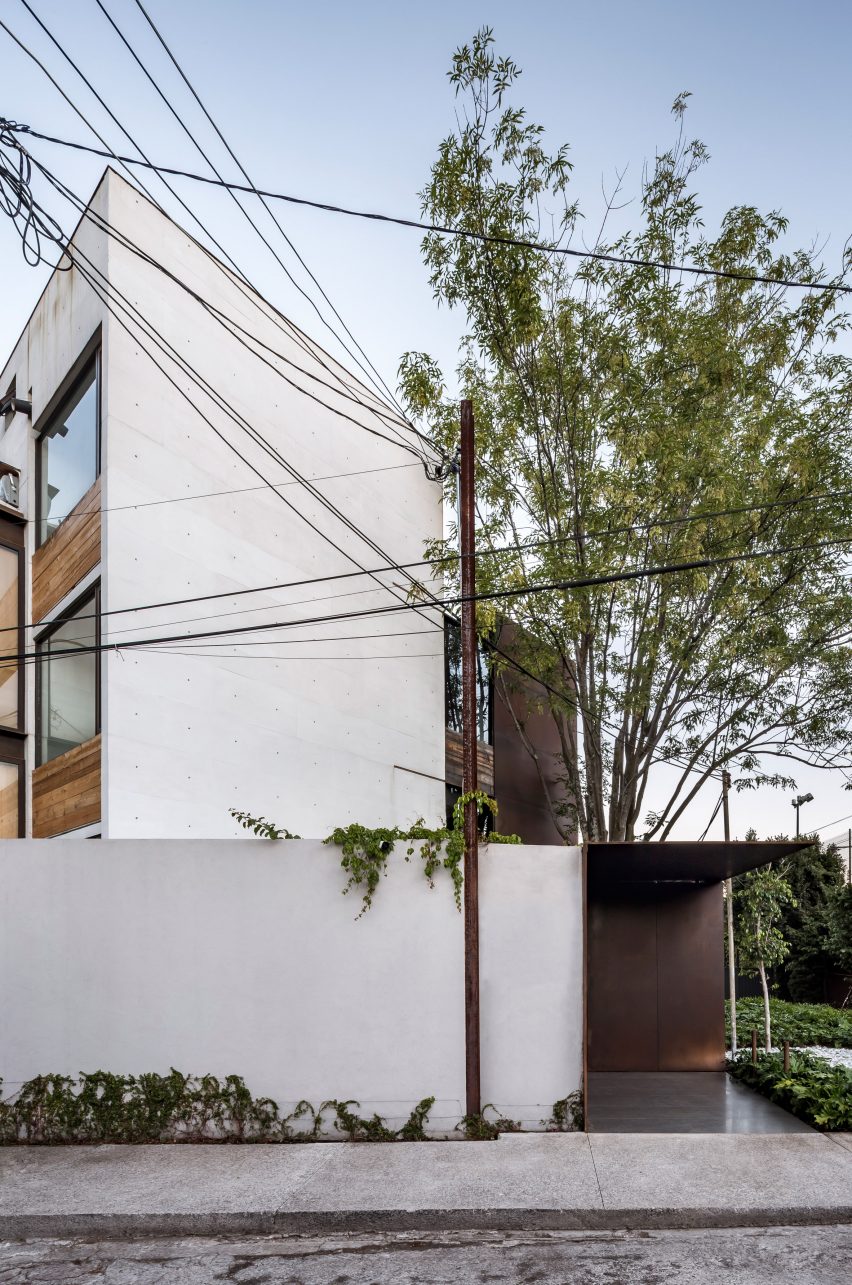 Sierra Mimbres by Taller Hector Barroso in Mexico City