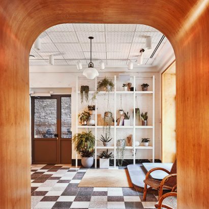Atelier Ace draws on warmth of Finnish saunas for Manhattan’s Sister City hotel