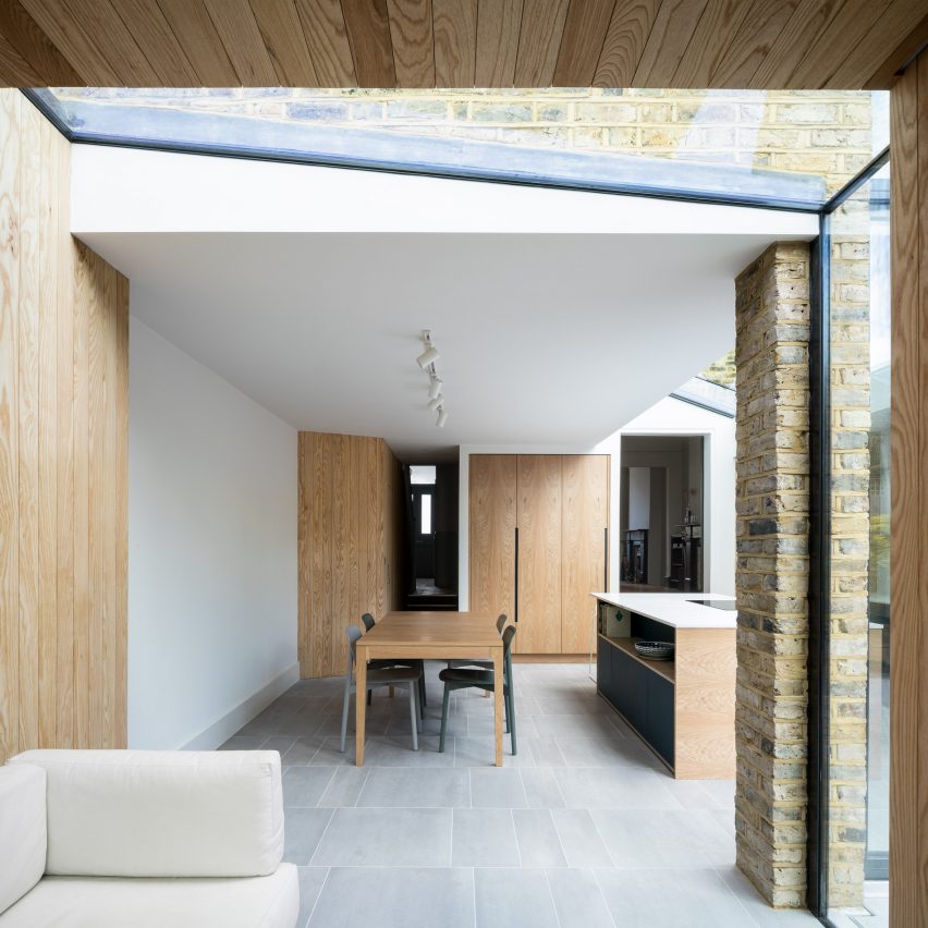 Snug House by Proctor & Shaw