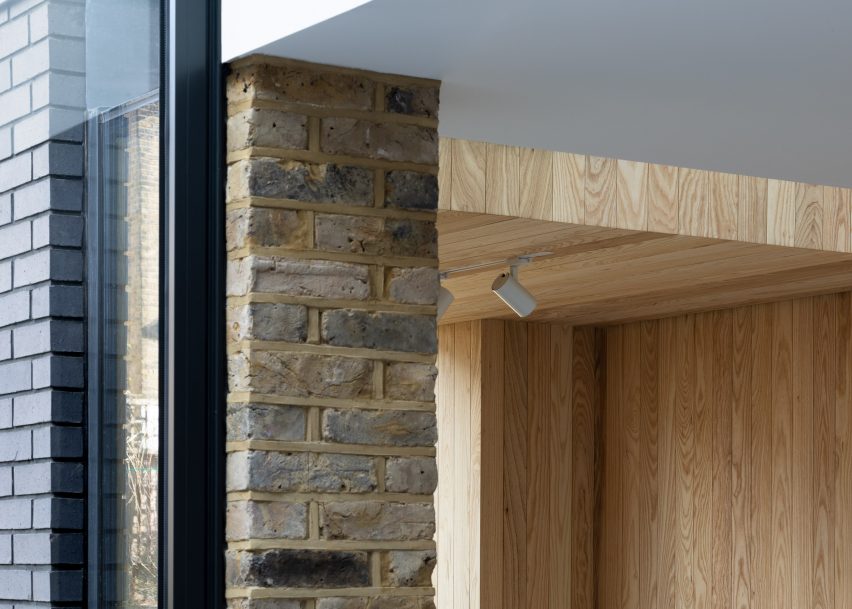 Snug House by Proctor & Shaw