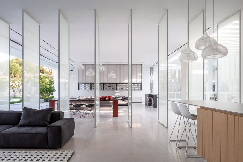 Split House by Pitsou Kedem Architects