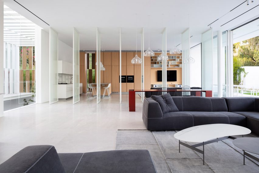 Split House by Pitsou Kedem Architects