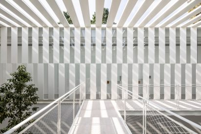 Split House by Pitsou Kedem Architects