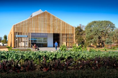 Stanford University educational farm in Silicon Valley, California by CAW Architects