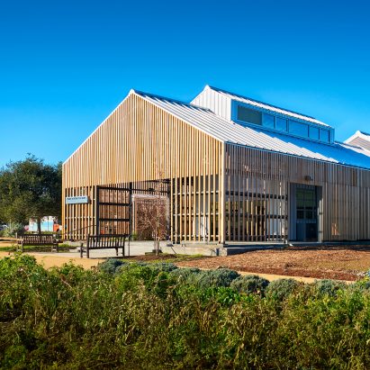 Stanford University educational farm in Silicon Valley, California by CAW Architects