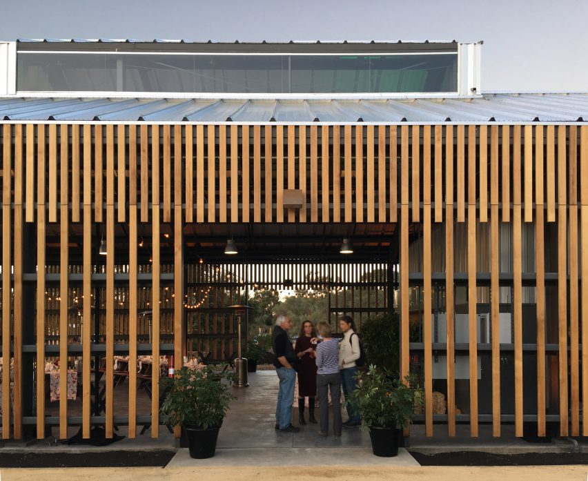 Stanford University educational farm in Silicon Valley, California by CAW Architects