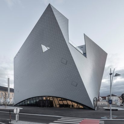 State Gallery by Marte.Marte architekten