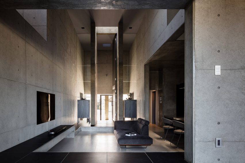 Tranquil House by FORM Kouichi Kimura Architects