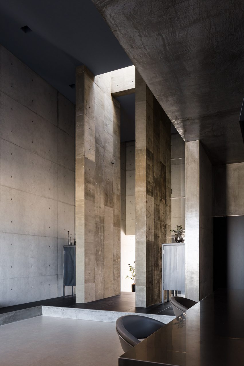Tranquil House by FORM Kouichi Kimura Architects